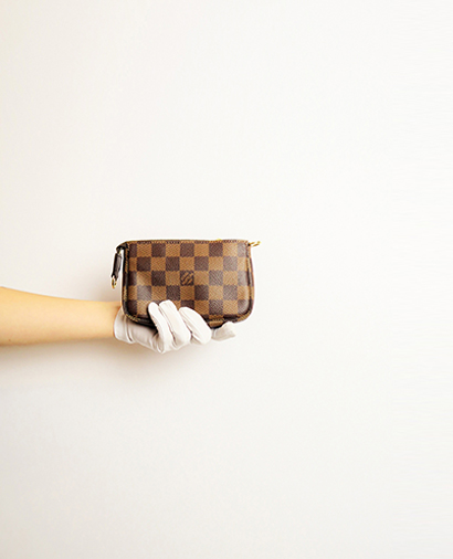 Mini Pochette, front view